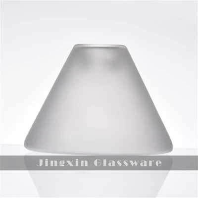 Lampskärm i matt glas